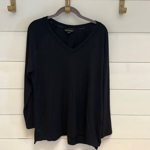 Banana Republic v-neck sweater - L